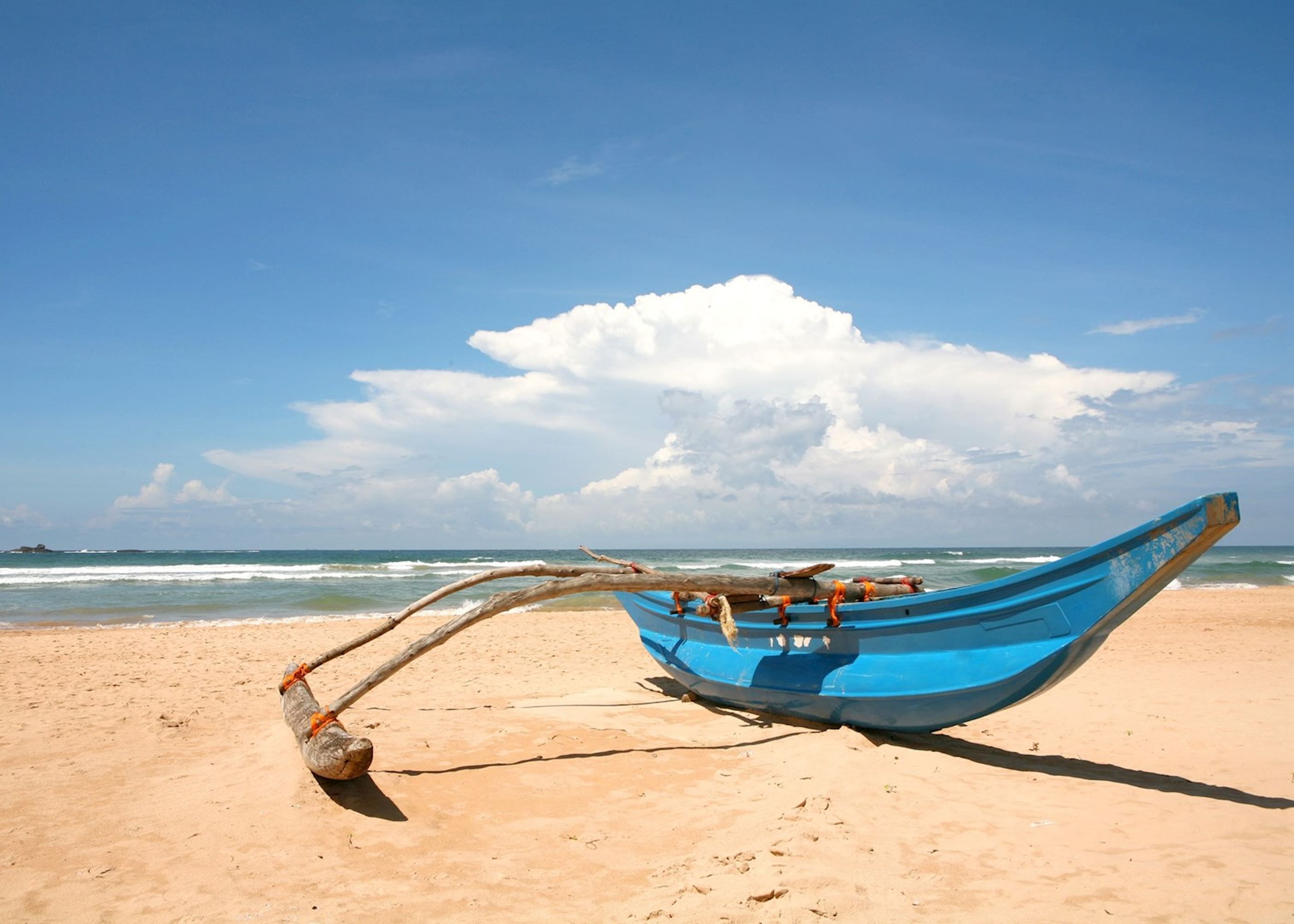 1025641-beach-bentota.jpg