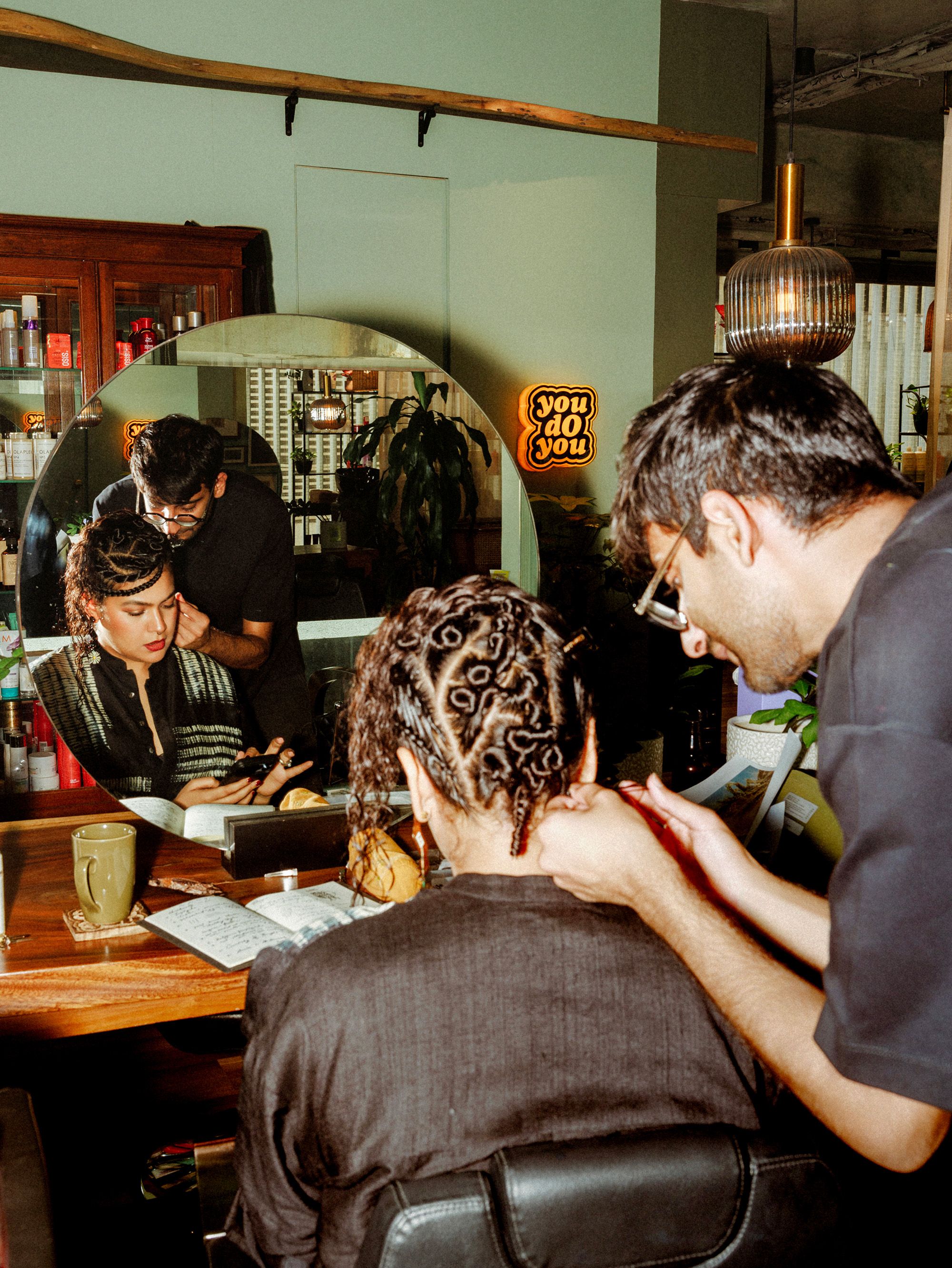 Curator Priyansha Jain and hairstylist Dwyesh Parasnani at You Do You salon, Bandra, Mumbai