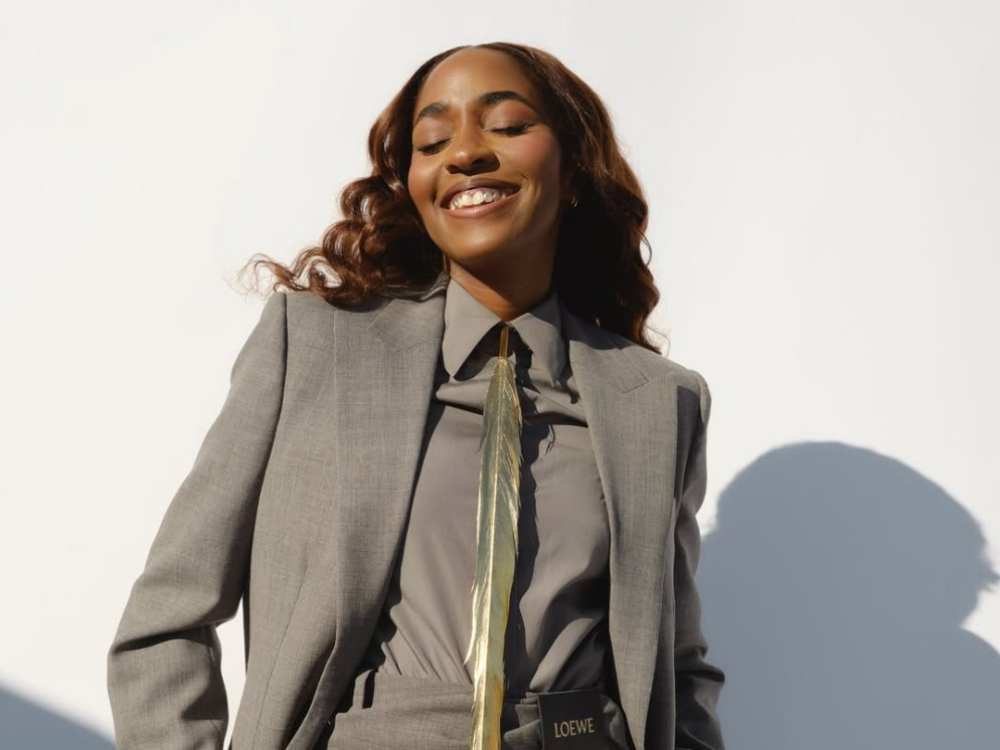 Ayo_Edebiri_Golden_Globes_grey