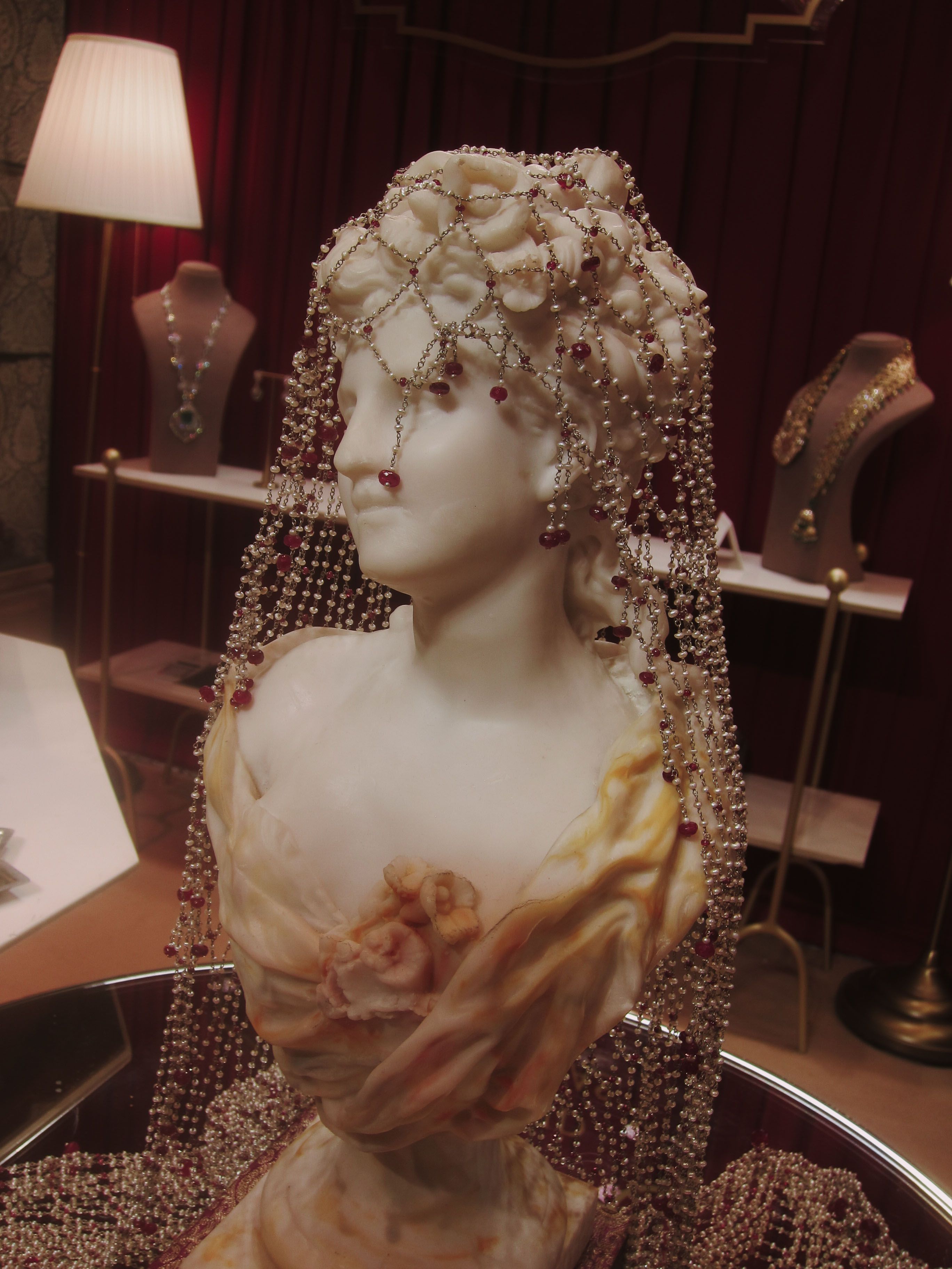 Birdhichand pearl veil_The Wedding Collective_The Nod.jpg