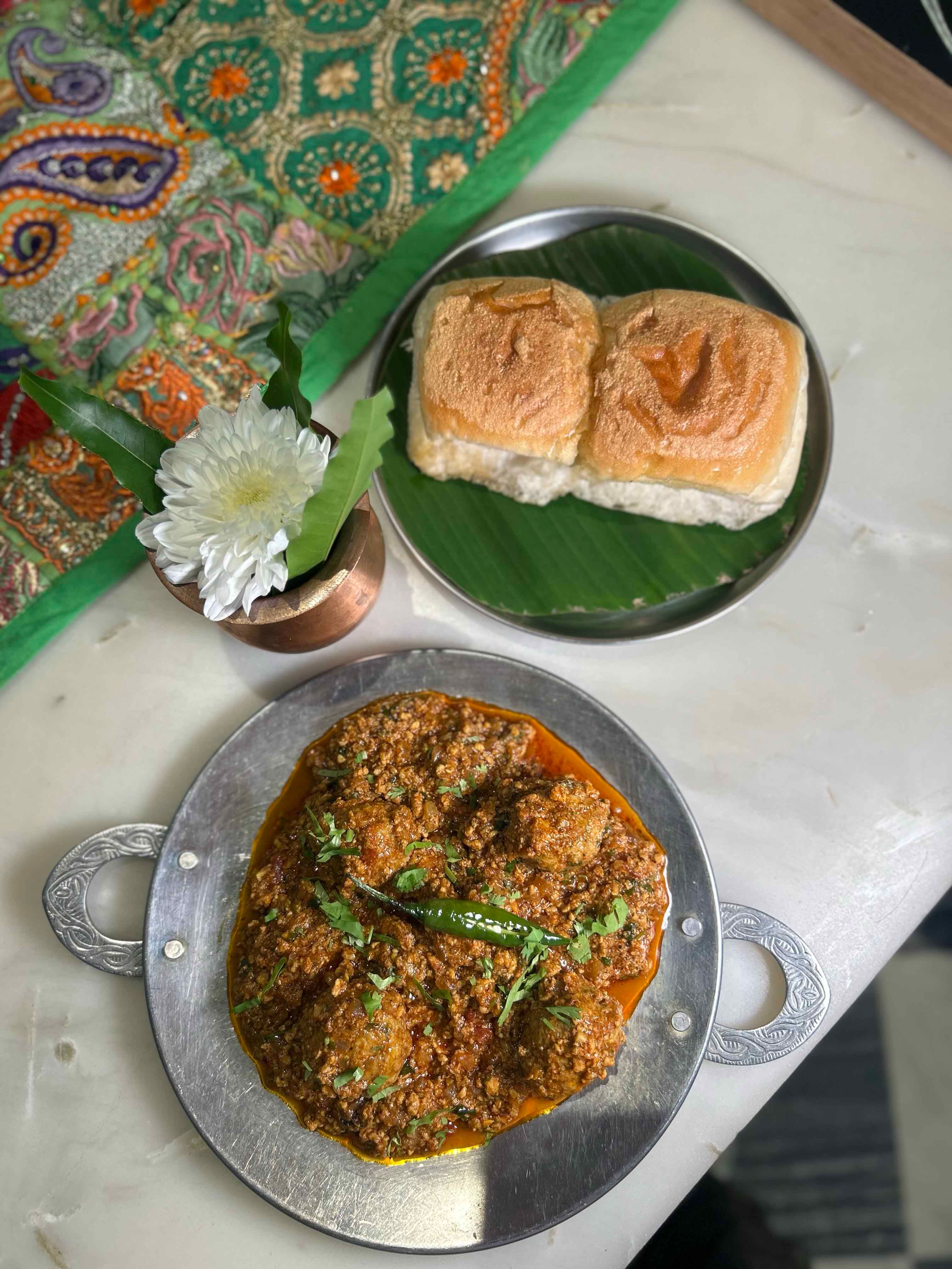 CHICKEN KOFTA  WITH CHICKEN KHEEMA.jpg