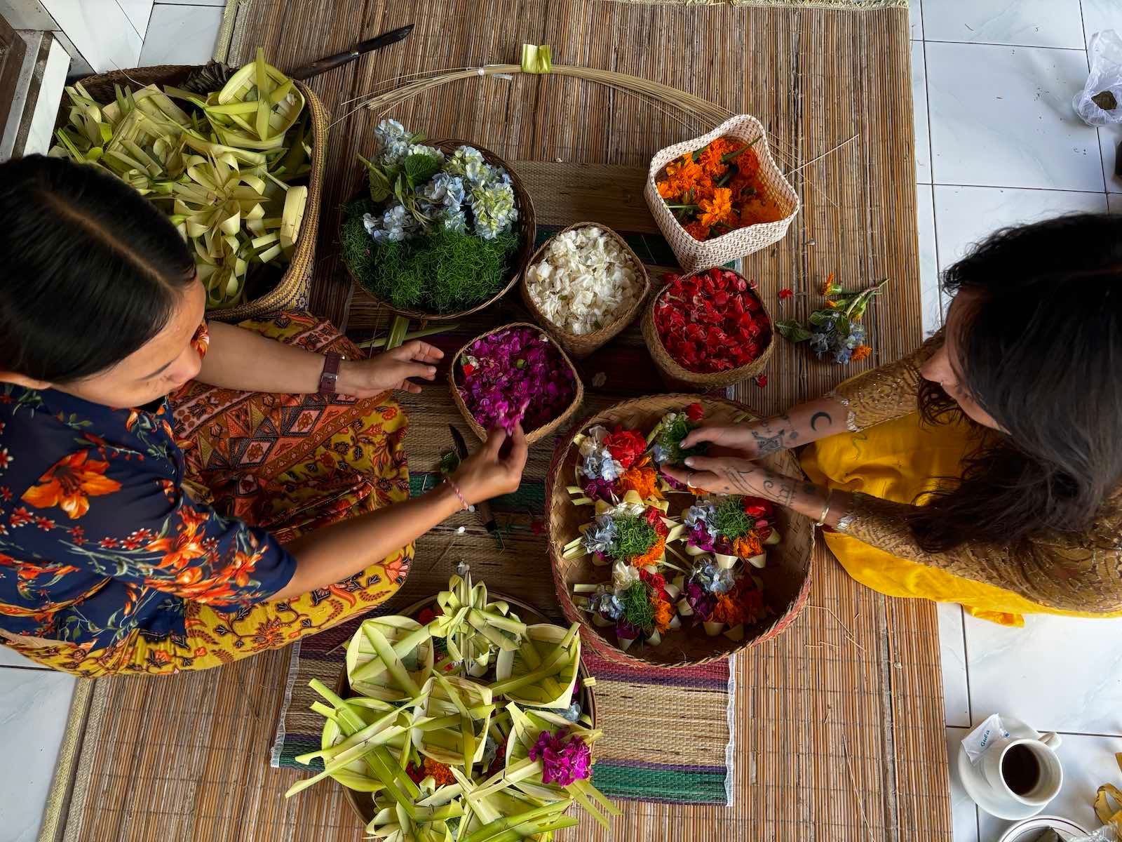 A Canang Sari workshop in Bali