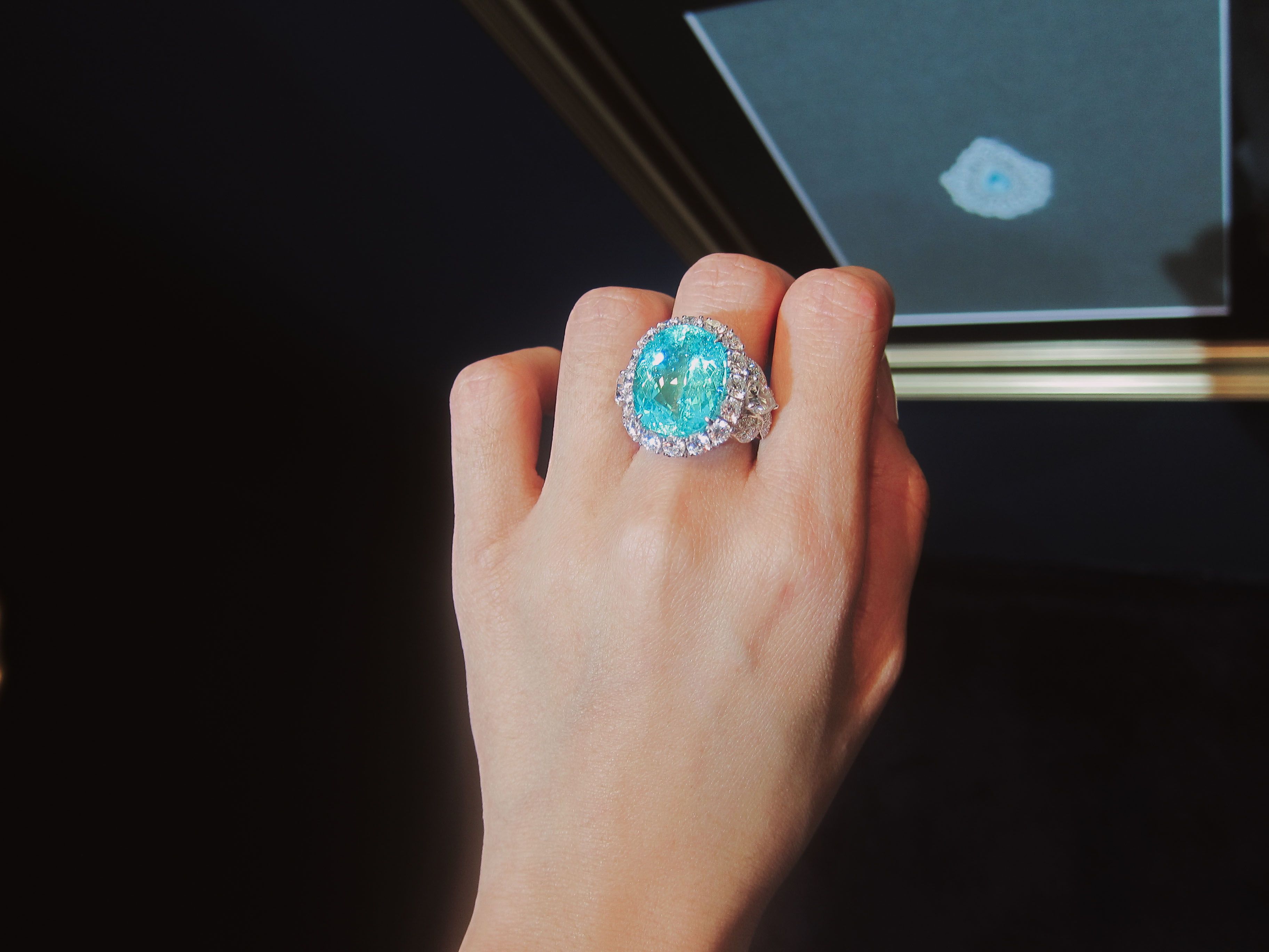Dia Paraiba tourmaline cocktail ring