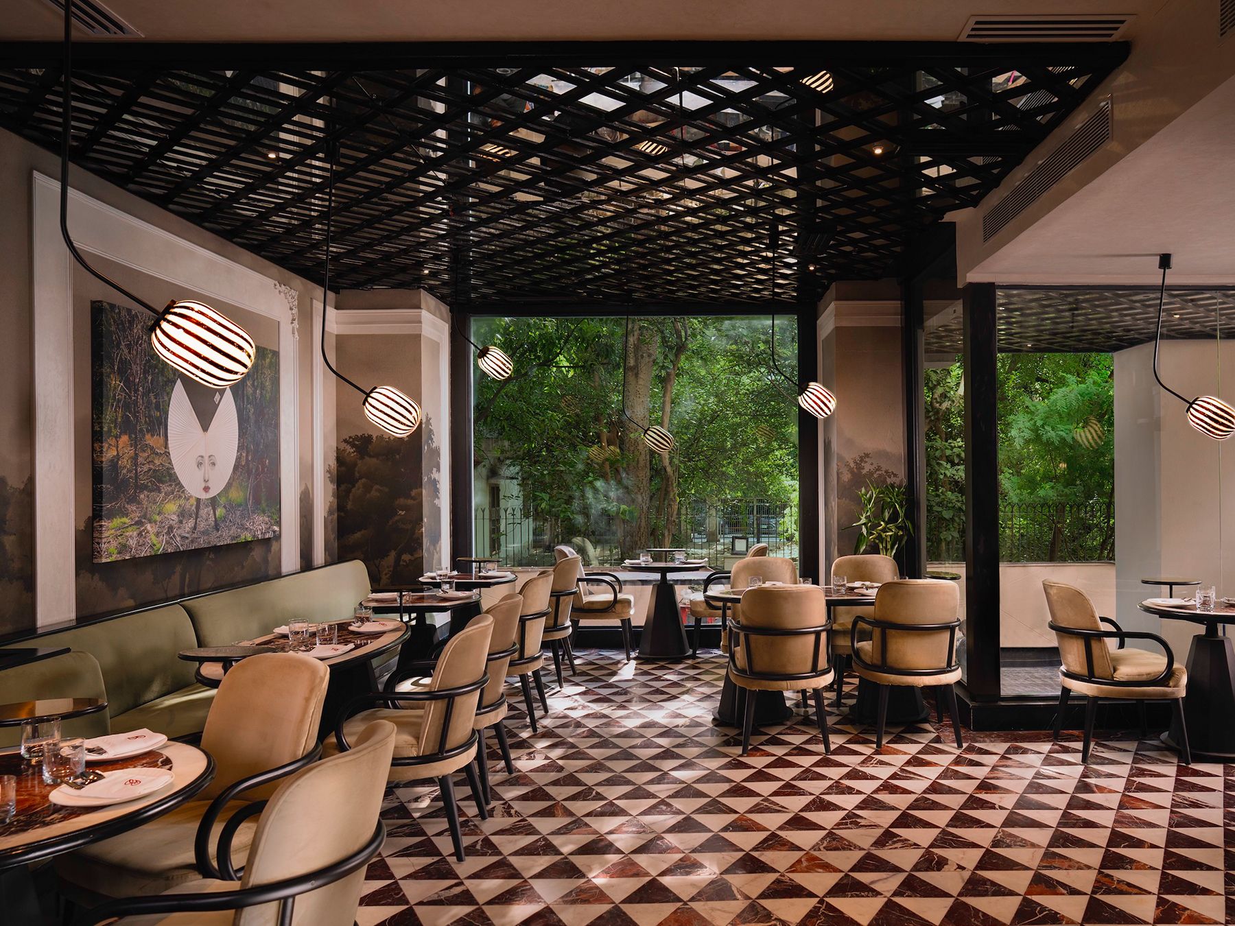 GRAMMIE INTERIOR 4.jpg