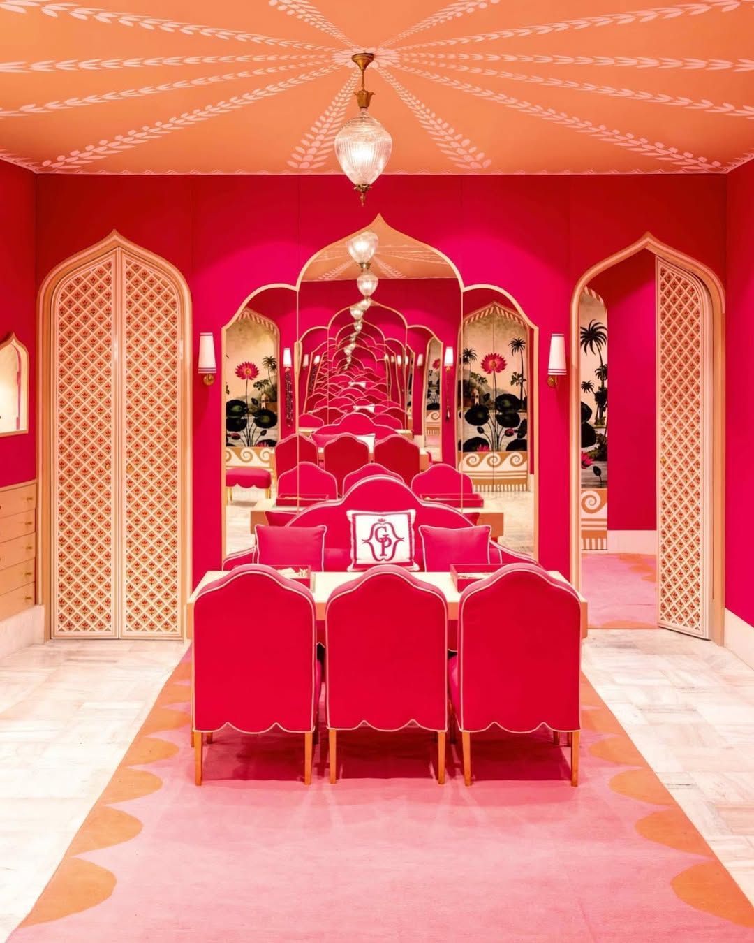 Gem Palace Jaipur.jpg