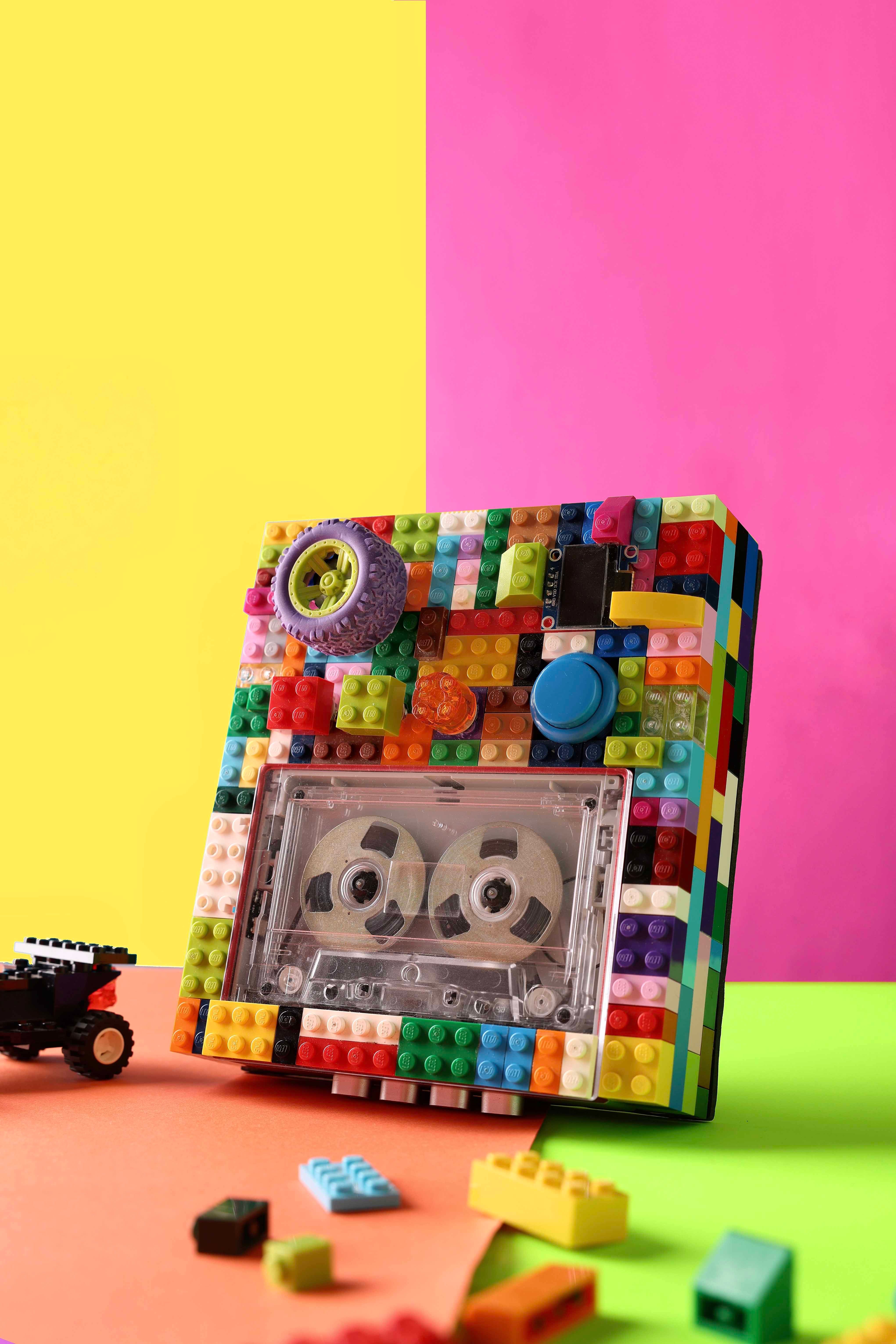 LEGO casset DJ Navendu