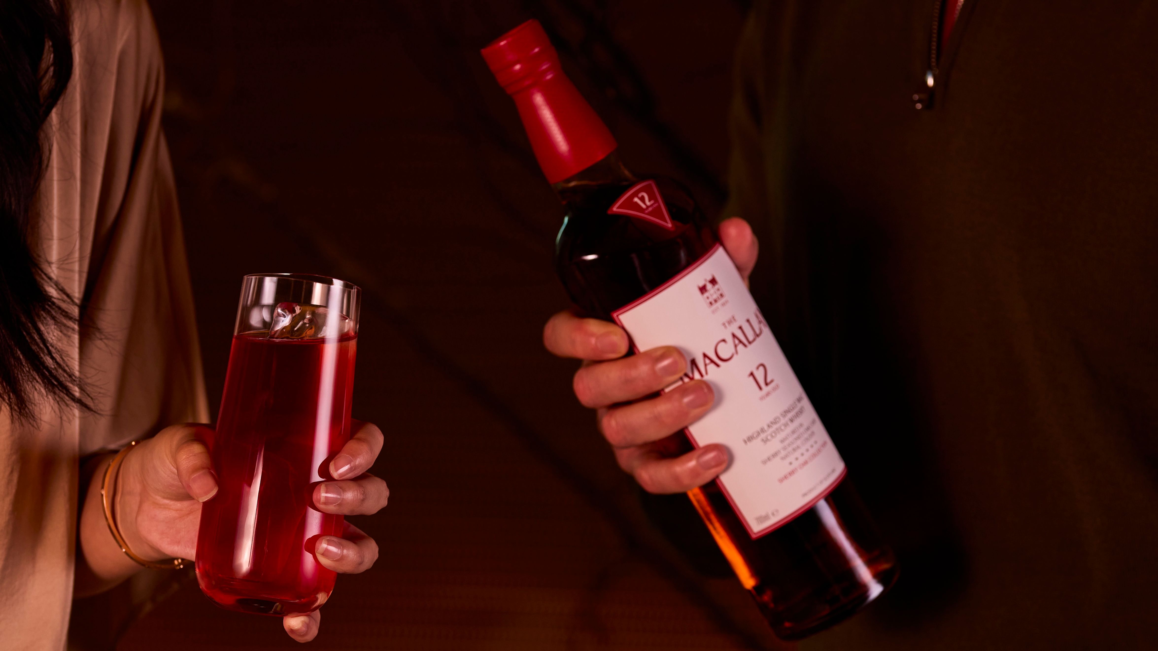 MAC-2025-Corvus-Lifestyle-photography_SO12_TheMacallanRobour_16x9_150dpi.jpg