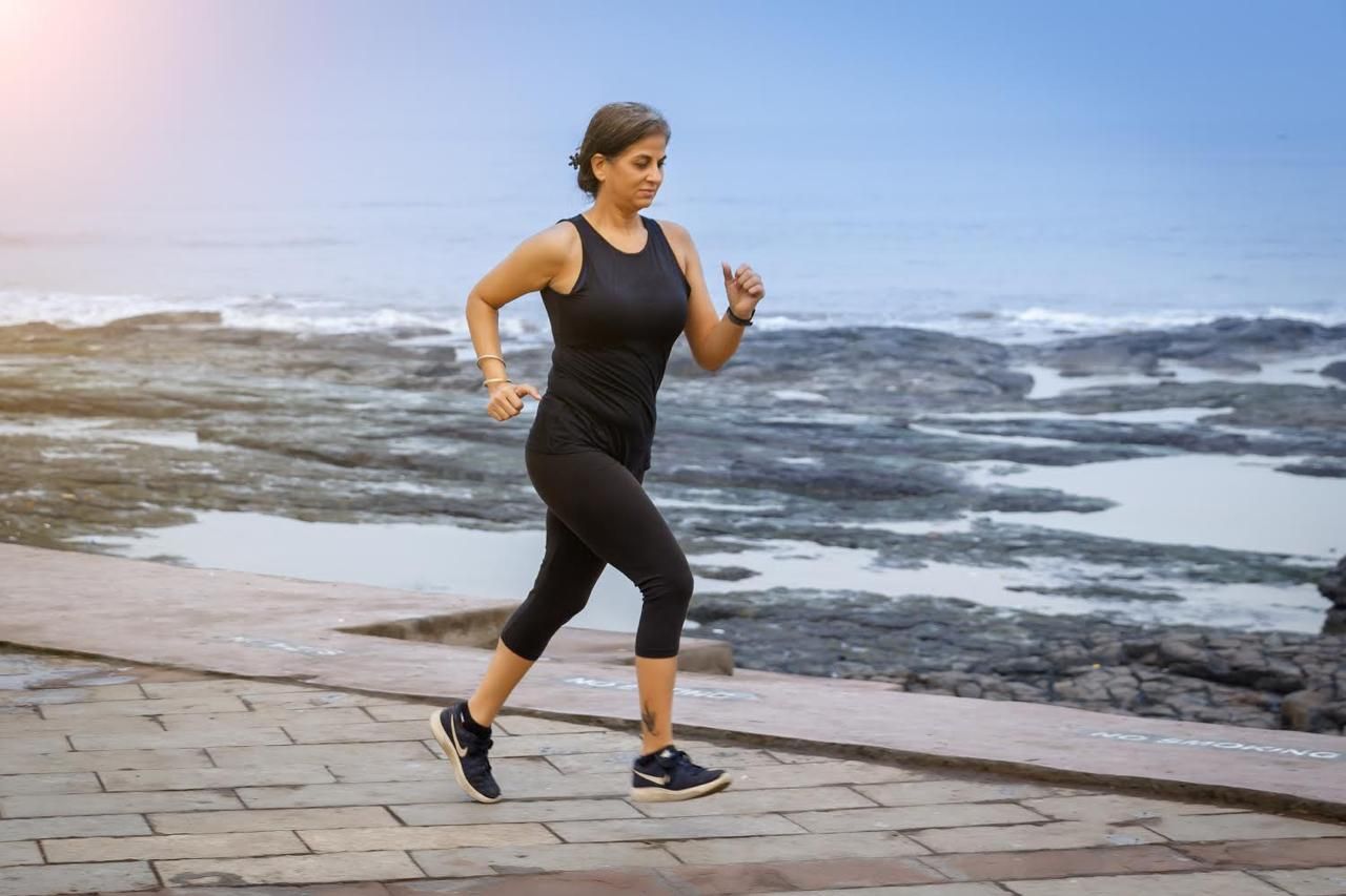 Fitness influencer Mala Mansukhani running