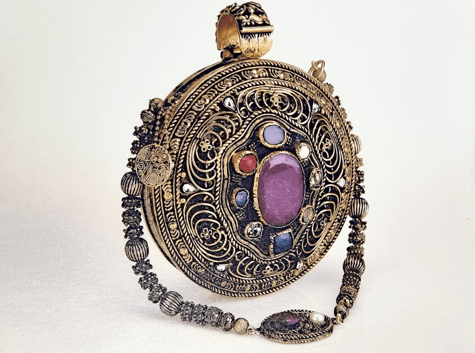 One of Mahadevia's earliest creations: the Navagraha bag with semi-precious stones and filigree work