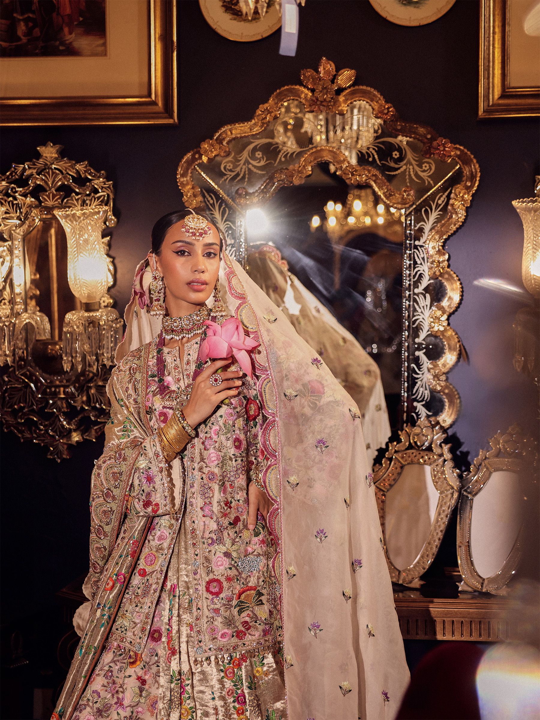 POINT2_Wedding look_Ferdaus.jpg