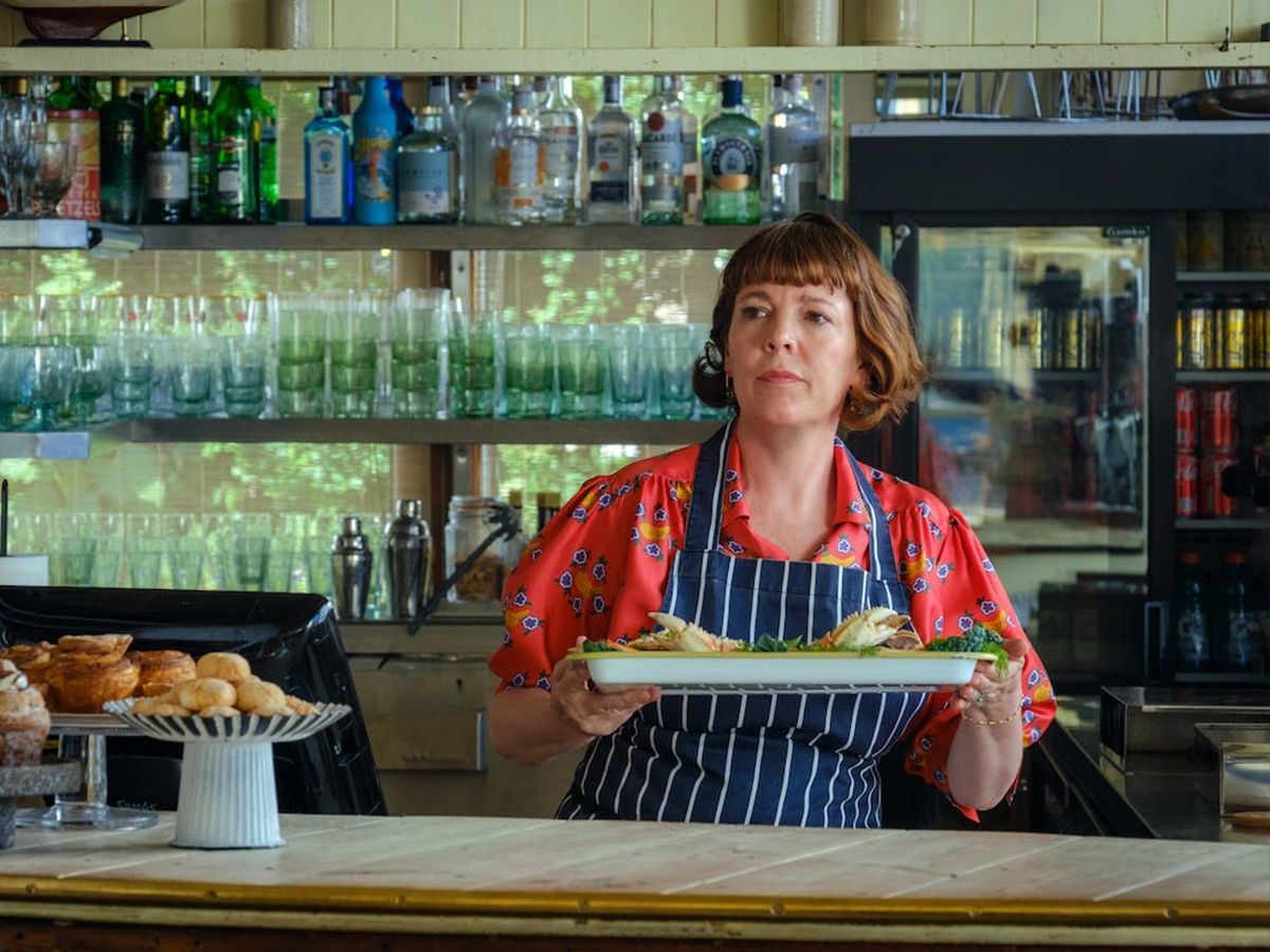 Olivia Coleman in 'The Roses'