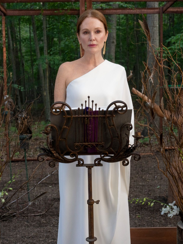 In 'Sirens', clothes separate the rich from the powerful - The Nod Mag