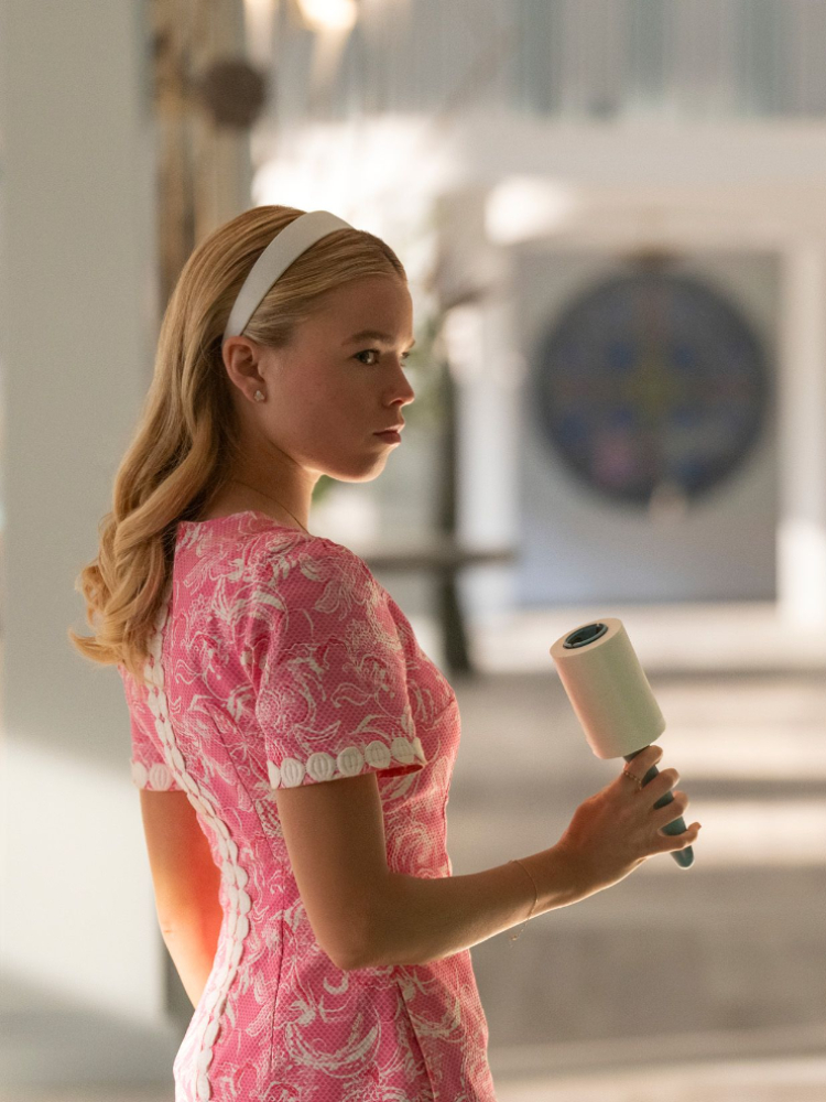 millie alcock brown sirens lilly pulitzer dress Milly Alcock as Simone in @Netflix's Sirens | May 22, 2025 @ LillyPulitzer x @Goop Gwyneth Stretch Shift Dress - $248 (sold out) @KateSpade Precious Pansy Stud Earrings