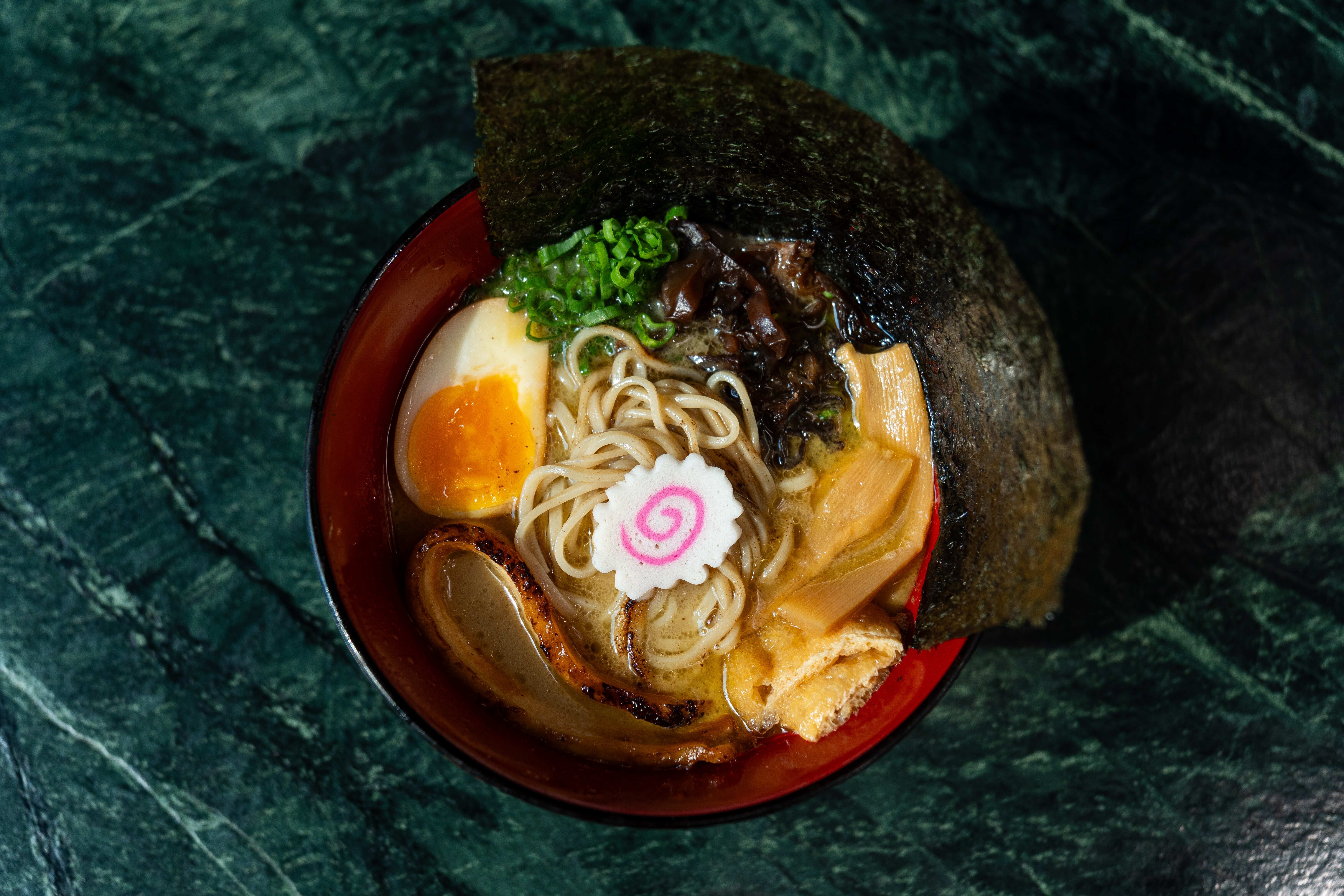Sapporo pork ramen (1) (1).jpg