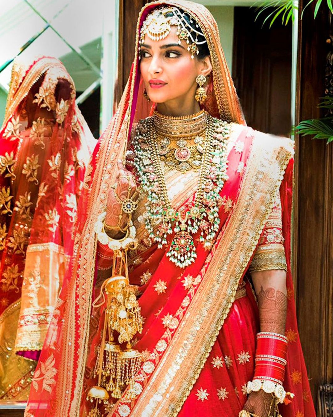 Sonam Kapoor.jpg