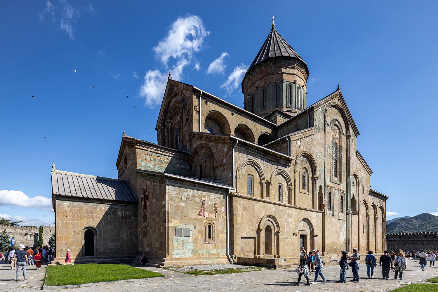 Svetitskhoveli_Cathedral.jpg