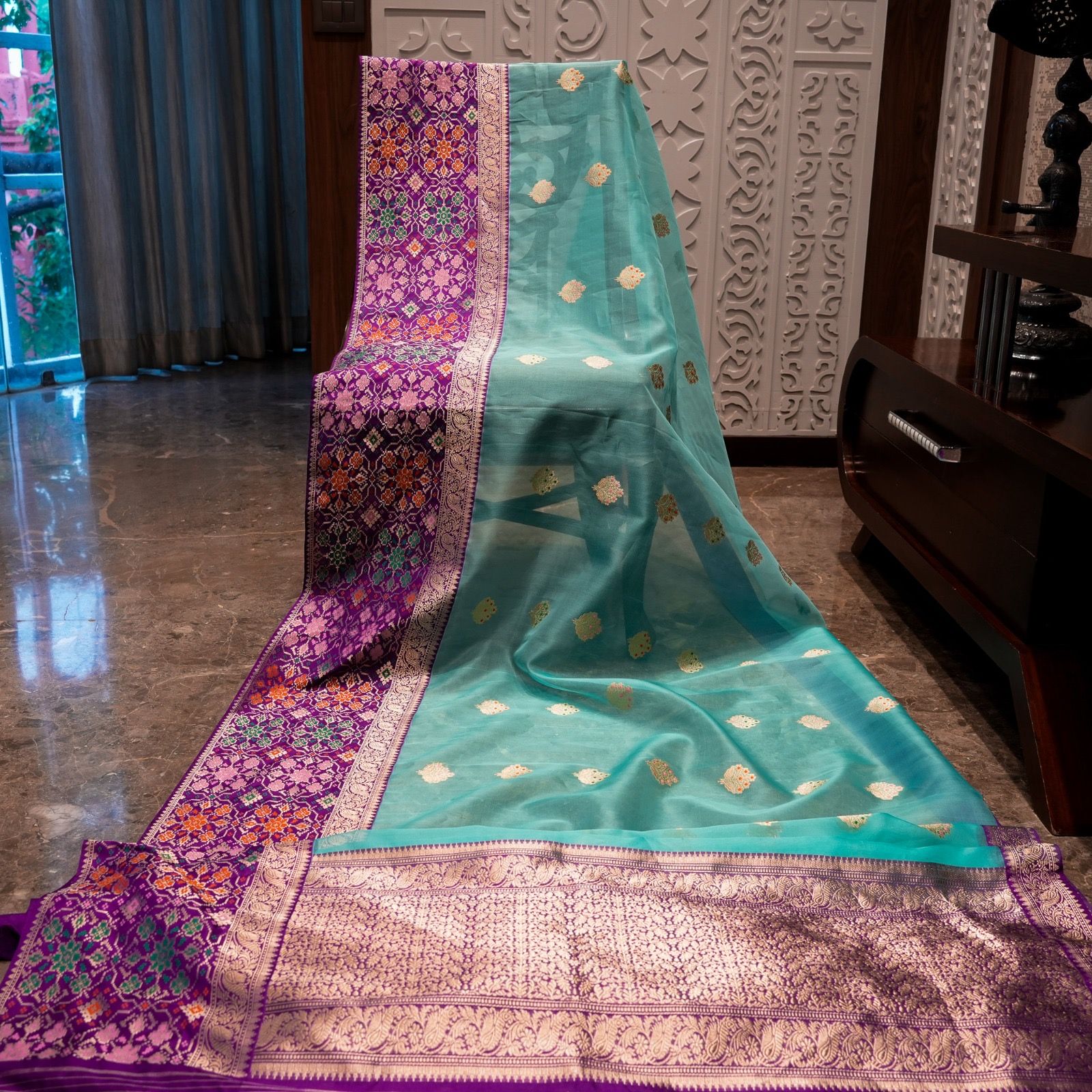 Vantarra Prabha Traders Varanasi Shopping Guide_the Nod.jpeg