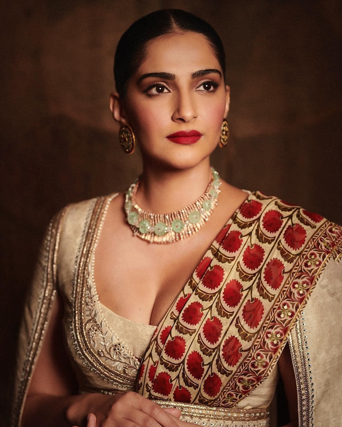 @sonamkapoorpedia insta .jpg